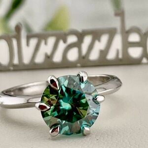 SpecDeal‼️3ct Diamond Green Ring. Silver 925